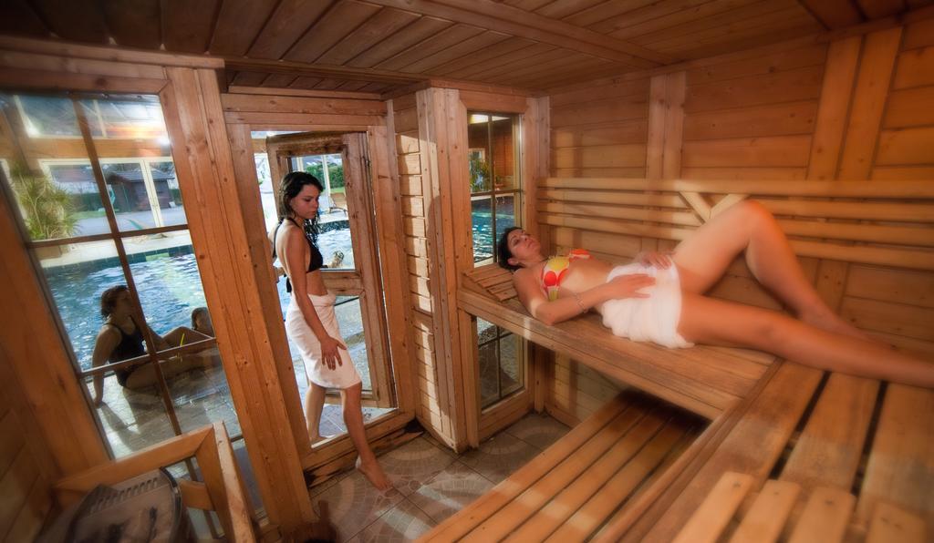 Hotel Les Vallees Labellemontagne La Bresse Zimmer foto